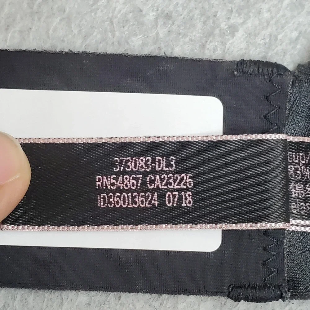 Victoria's Secret Women Bra 32DDD Black T Shirt Lined Demi Underwired Strap